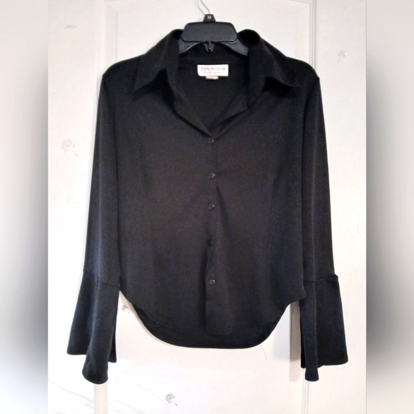 Women's Younique button down top - Picture 1 of 4